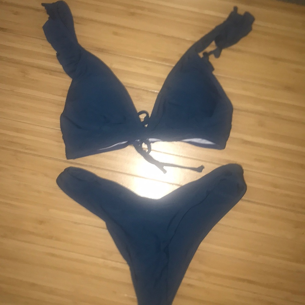 Two piece bathing suit, Small